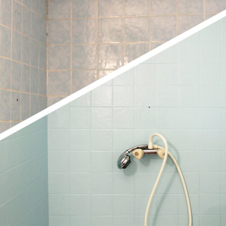 Покраска плитки в ванной комнате